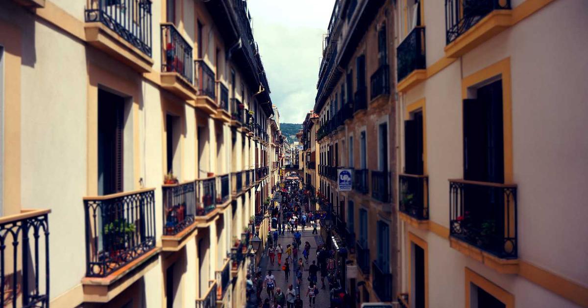 Cost breakdown chart showing hidden expenses of manual document processing per employee